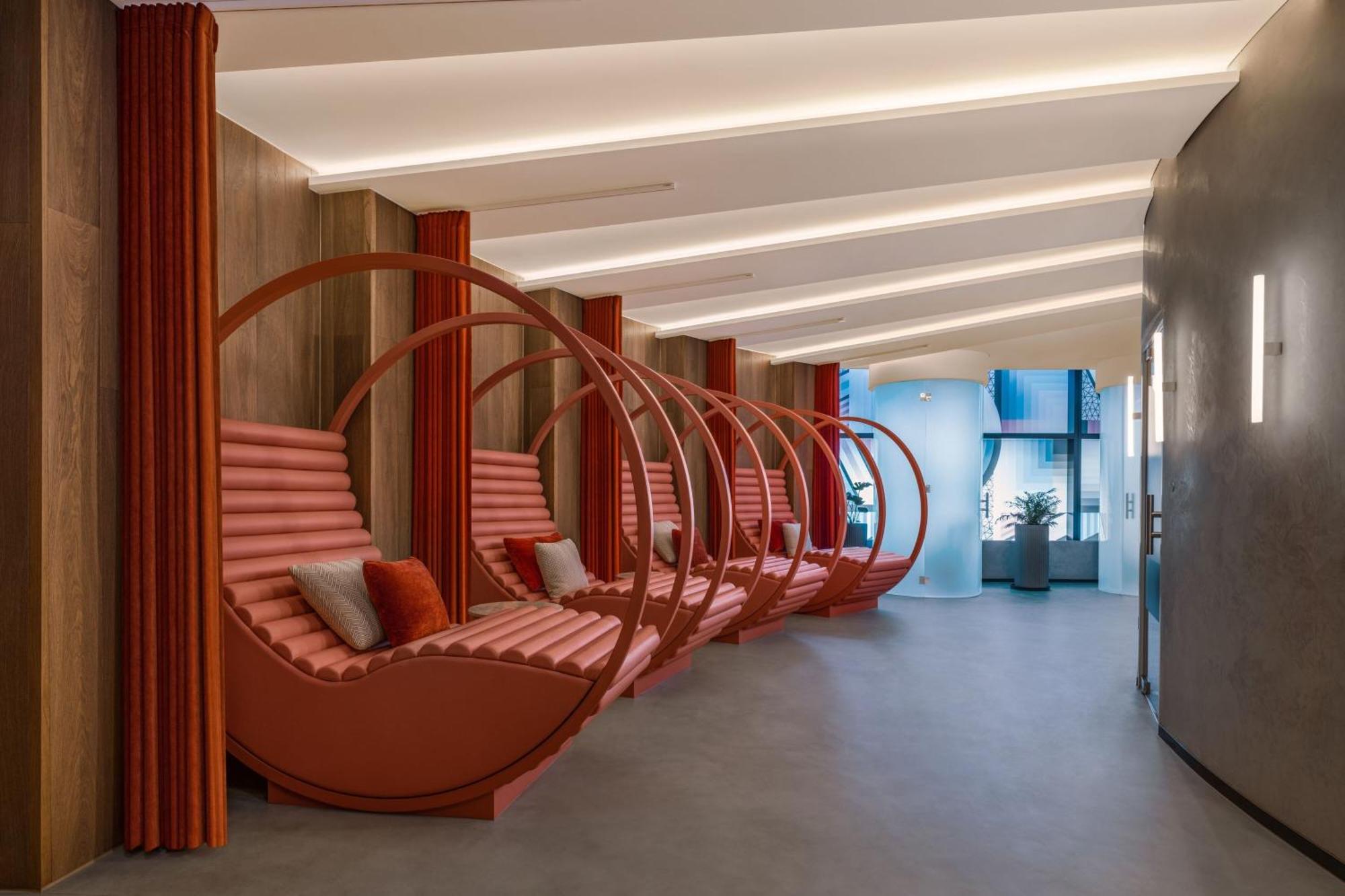 W Sydney Otel Dış mekan fotoğraf The interior of the new terminal