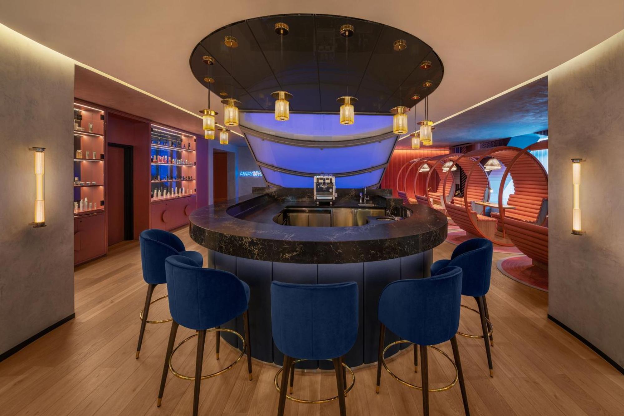 W Sydney Otel Dış mekan fotoğraf The bar at the new lounge